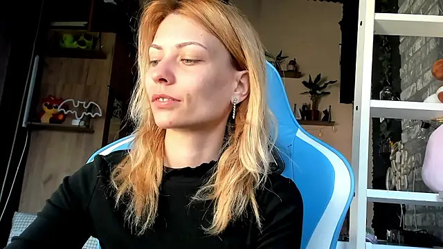 karo123421 online show from 03-14-26, 12:43