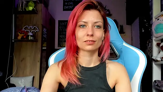 karo123421 online show from 04-01-26, 05:52