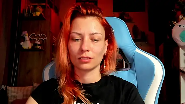 karo123421 online show from 04-18-26, 08:31