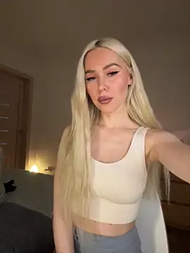 xDinnax online show from 11-23-25, 04:23