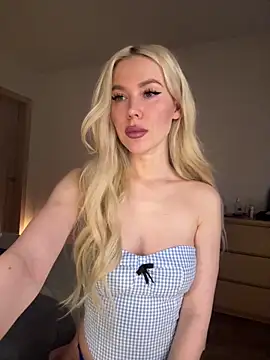 xDinnax online show from 12-01-25, 05:45