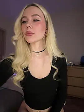 xDinnax online show from 02-16-26, 02:35