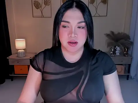 MaxeneCullens online show from 02-16-26, 04:41