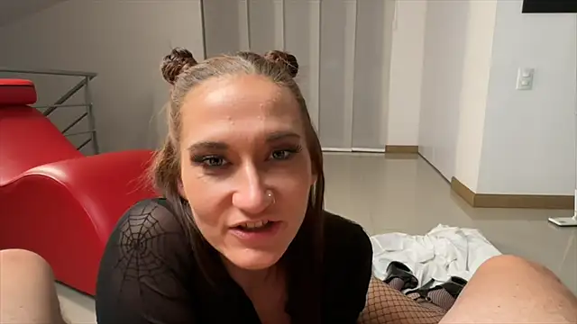 RhiCon online show from 10-27-25, 12:26