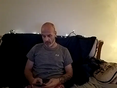 Ryeguy6969 online show from 12-22-24, 07:33