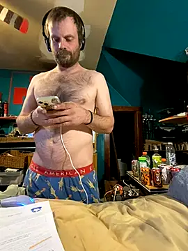 Snapshot of charactrzero chatting on 12-04-24, 04:32 charactrzero online show from 12-04-24, 04:32