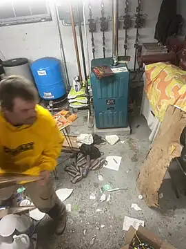 Snapshot of charactrzero chatting on 12-18-24, 12:10 charactrzero online show from 12-18-24, 12:10