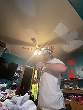 Snapshot of charactrzero chatting on 01-12-25, 11:04 charactrzero online show from 01-12-25, 11:04