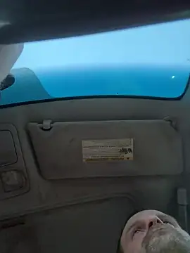 Snapshot of charactrzero chatting on 02-05-25, 10:33 charactrzero online show from 02-05-25, 10:33