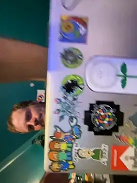 Snapshot of charactrzero chatting on 10-06-25, 03:26 charactrzero online show from 10-06-25, 03:26