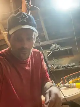 Snapshot of charactrzero chatting on 10-08-25, 10:29 charactrzero online show from 10-08-25, 10:29