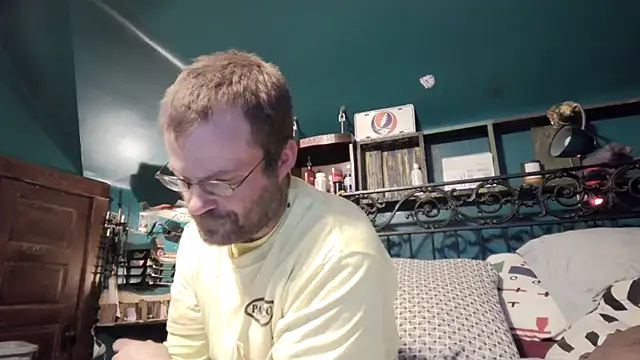 Snapshot of charactrzero chatting on 11-27-25, 01:18 charactrzero online show from 11-27-25, 01:18