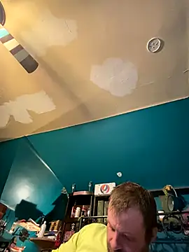 Snapshot of charactrzero chatting on 11-29-25, 04:15 charactrzero online show from 11-29-25, 04:15