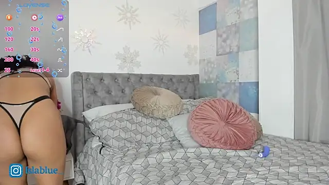 Kianna   online show from 03-09-26, 01:42