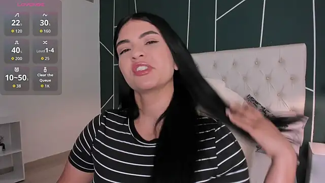 Veronicalanx1 online show from 11-28-25, 11:13