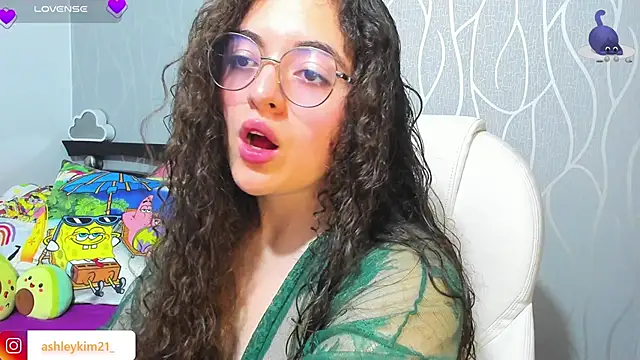 Snapshot of AshleyKim_ chatting on 02-08-26, 12:14 AshleyKim online show from 02-08-26, 12:14