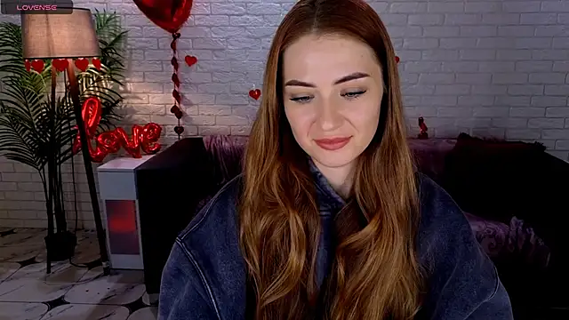 Snapshot of Adelyna_Bird chatting on 02-16-25, 10:43 Adelyna Bird online show from 02-16-25, 10:43