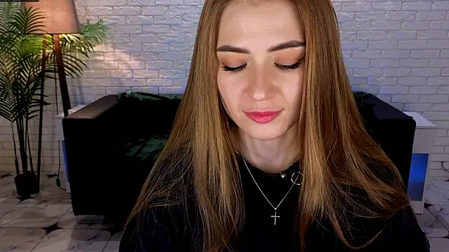 Snapshot of Adelyna_Bird chatting on 03-07-25, 11:07 Adelyna Bird online show from 03-07-25, 11:07