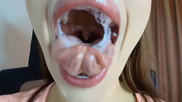 lisbet21x online show from 03-09-26, 10:14