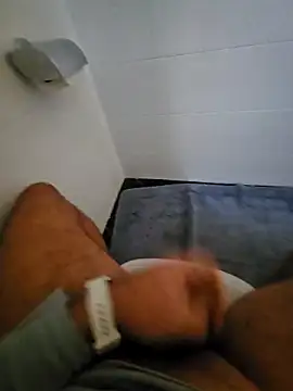 Snapshot of Dolceporco19 chatting on 11-29-25, 09:34 Dolceporco19 online show from 11-29-25, 09:34