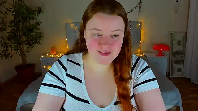 Snapshot of PolinaSalvatore chatting on 02-02-26, 07:45 PolinaSalvatore online show from 02-02-26, 07:45