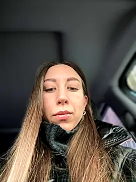 EvaCatt online show from 11-13-25, 03:49