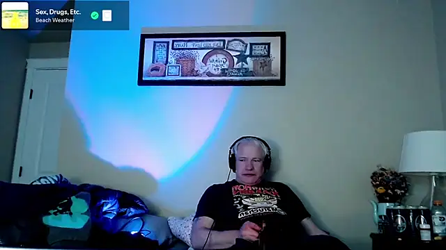 Snarfle82 online show from 11-07-25, 09:15