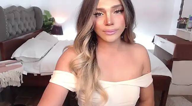 liaa lurrecams online show from 02-20-25, 05:07