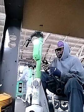 Snapshot of Daddy_hook chatting on 12-03-24, 03:33 Daddy hook online show from 12-03-24, 03:33