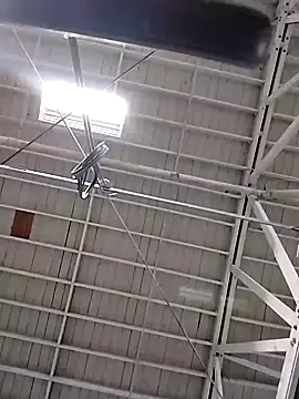 Snapshot of Daddy_hook chatting on 12-05-24, 03:17 Daddy hook online show from 12-05-24, 03:17