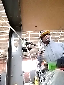 Snapshot of Daddy_hook chatting on 12-12-24, 09:58 Daddy hook online show from 12-12-24, 09:58