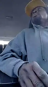 Snapshot of Daddy_hook chatting on 12-14-24, 03:04 Daddy hook online show from 12-14-24, 03:04