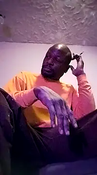 Snapshot of Daddy_hook chatting on 12-19-24, 01:07 Daddy hook online show from 12-19-24, 01:07