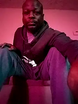 Snapshot of Daddy_hook chatting on 01-25-25, 03:09 Daddy hook online show from 01-25-25, 03:09