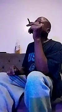 Snapshot of Daddy_hook chatting on 02-06-25, 04:42 Daddy hook online show from 02-06-25, 04:42