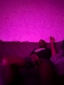 Snapshot of Daddy_hook chatting on 02-16-25, 03:16 Daddy hook online show from 02-16-25, 03:16