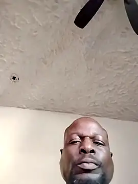 Snapshot of Daddy_hook chatting on 03-04-25, 12:50 Daddy hook online show from 03-04-25, 12:50