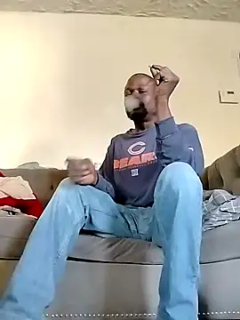 Snapshot of Daddy_hook chatting on 03-16-25, 09:16 Daddy hook online show from 03-16-25, 09:16