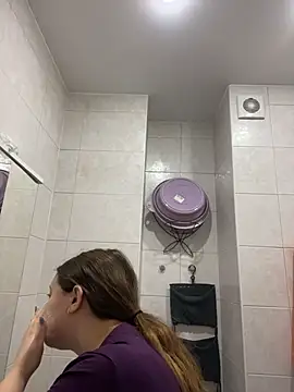 DienkaGreen online show from 02-08-26, 09:34