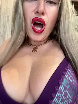 Kittenforyou online show from 02-11-26, 01:05