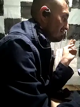 Wero4200 online show from 04-14-26, 07:14