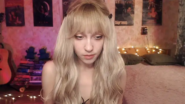 Friendly Ellie online show from 01-23-25, 11:05