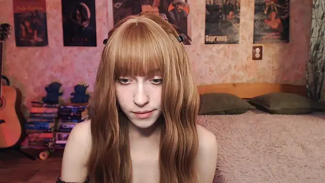 Friendly Ellie online show from 10-16-25, 01:12