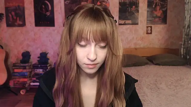 Friendly Ellie online show from 04-15-26, 11:16