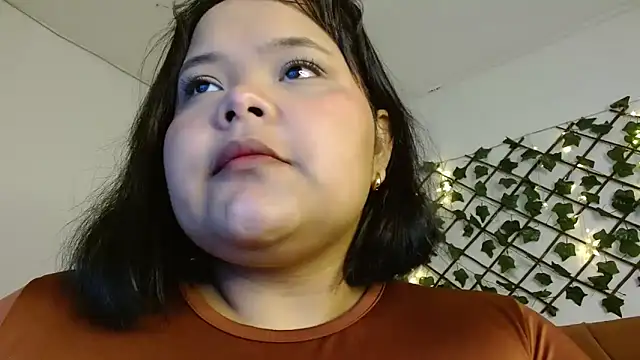 Snapshot of sexychubby___ chatting on 03-16-25, 05:36 sexychubby    online show from 03-16-25, 05:36