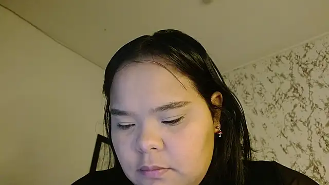 Snapshot of sexychubby___ chatting on 10-14-25, 12:28 sexychubby    online show from 10-14-25, 12:28