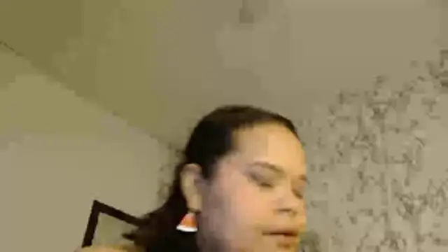 Snapshot of sexychubby___ chatting on 10-29-25, 02:58 sexychubby    online show from 10-29-25, 02:58