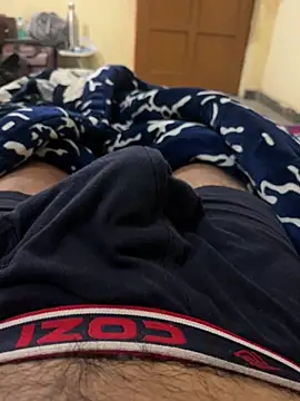 Bareilly Boy1 online show from 02-02-25, 05:32