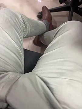 Bareilly Boy1 online show from 02-26-25, 01:19