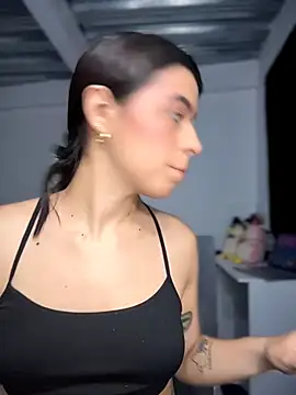 IvySanders1 online show from 12-01-25, 10:04